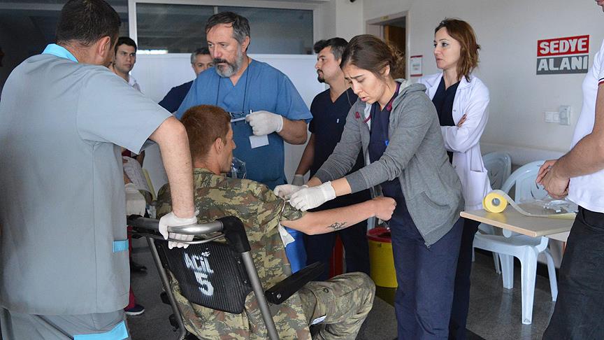 Manisa Valiliği: 48 askerin tedavileri devam etmektedir