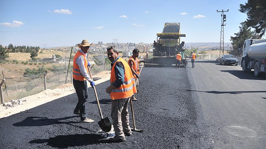 Asfalt işçilerin ramazan mesaisi