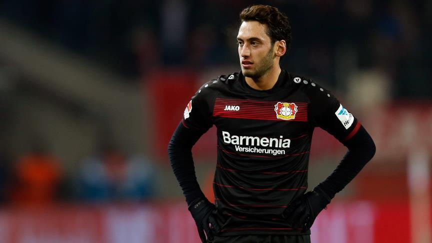 Turkey's Calhanoglu available again after 4-month ban