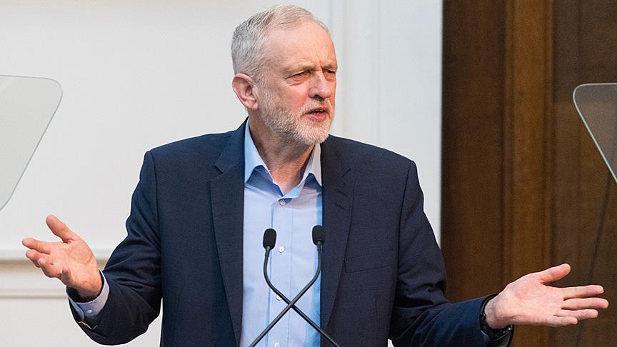 UK opposition leader calls on prime minister to resign