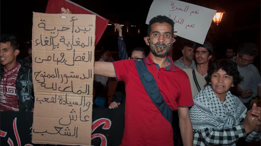 نشطاء مغاربة يحذرون من استعانة السلطات ب “البلطجية” للتأثير على حراك الريف