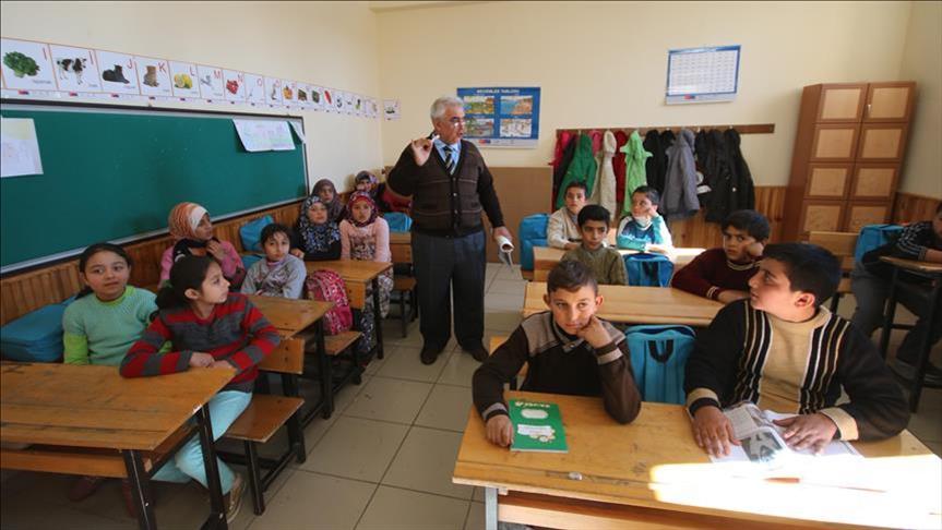 Turkey launches push to school 230,000 refugee children
