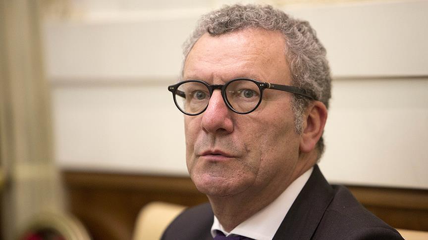Kryebashkiaku i Brukselit jep dorëheqje pas skandalit korruptiv