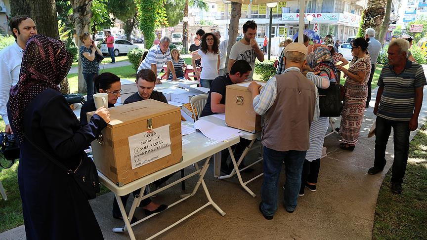 Antalya'da otopark için halk oylaması yapıldı