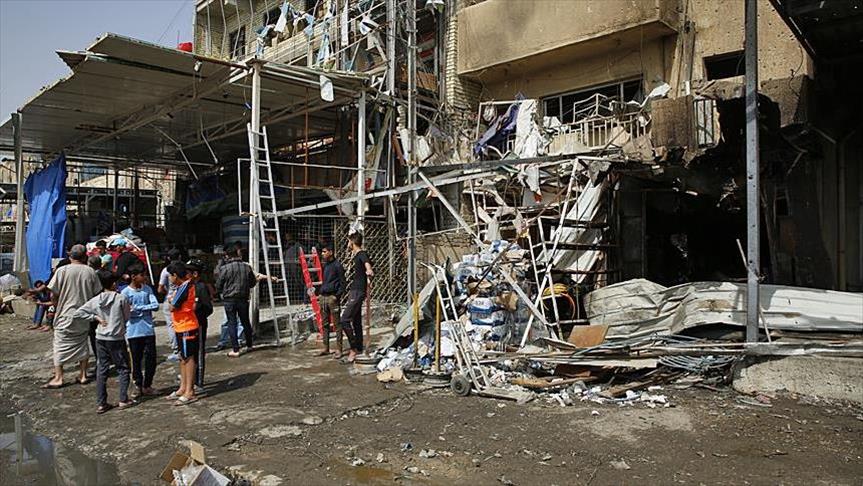 Suicide bombing kills 2 in eastern Iraq
