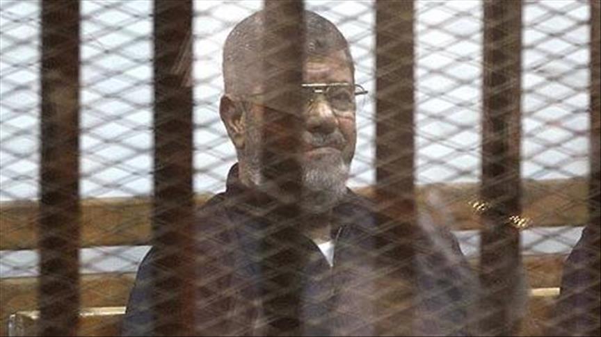 مرسي يتحدث مجددًا عن "خشيته على حياته" وينفي تقرير "استقرار صحته"