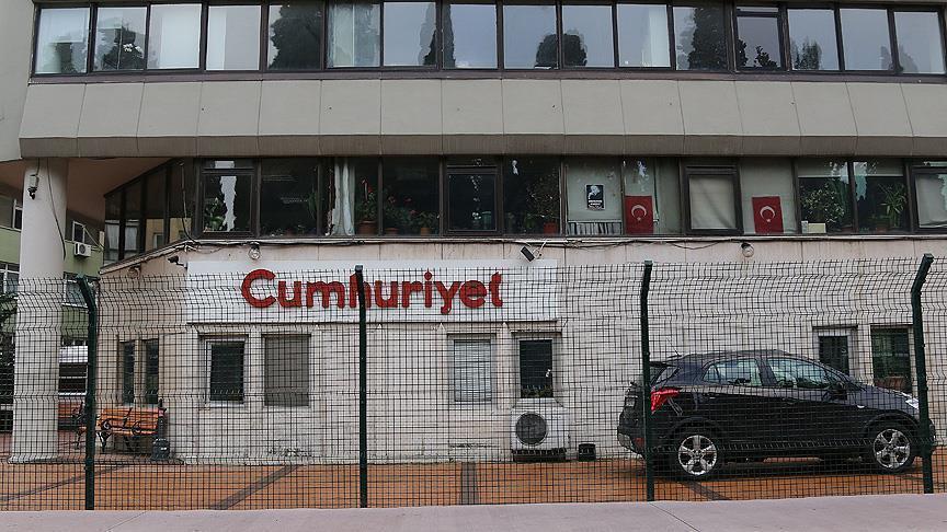 Turkish editor faces jail over dead prosecutor 'insult'