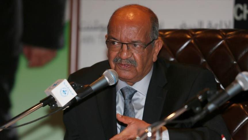 الجزائر تستقبل مسؤولاً إماراتياً وآخر قطرياً لبحث الأزمة بالمنطقة