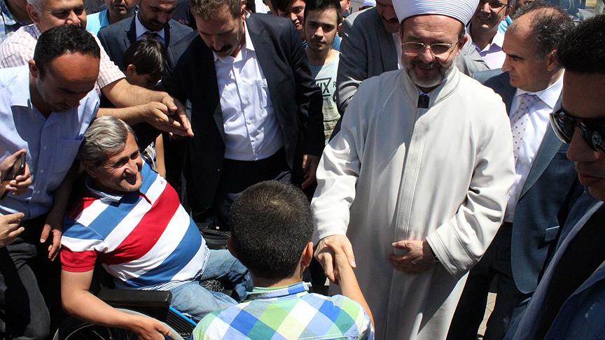 Görmez: Çocuk camiyle cami çocukla buluştuğu zaman geleceğimizden emin oluruz