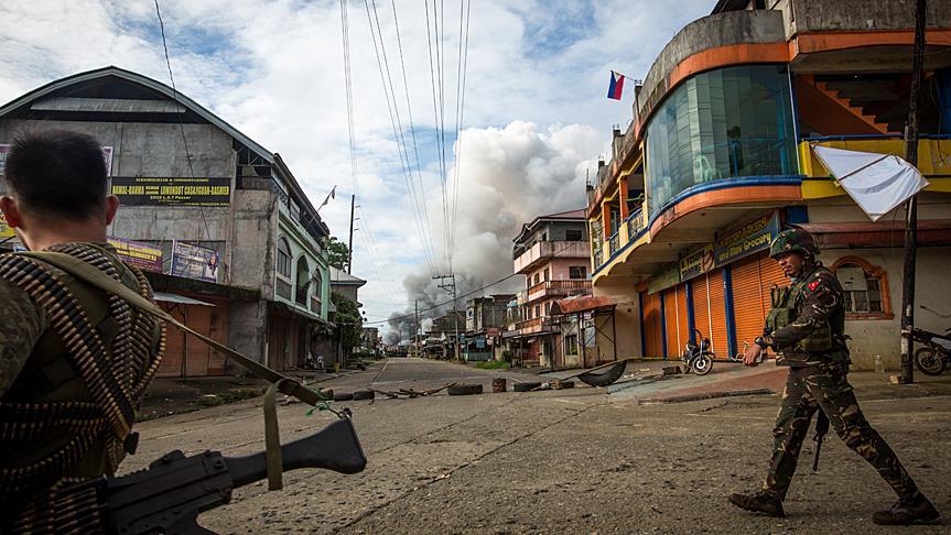 Philippine communist rebels call for pause in fighting 