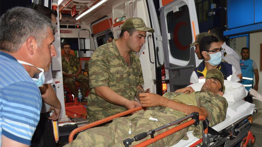 372 Turkish soldiers hospitalized in western Turkey