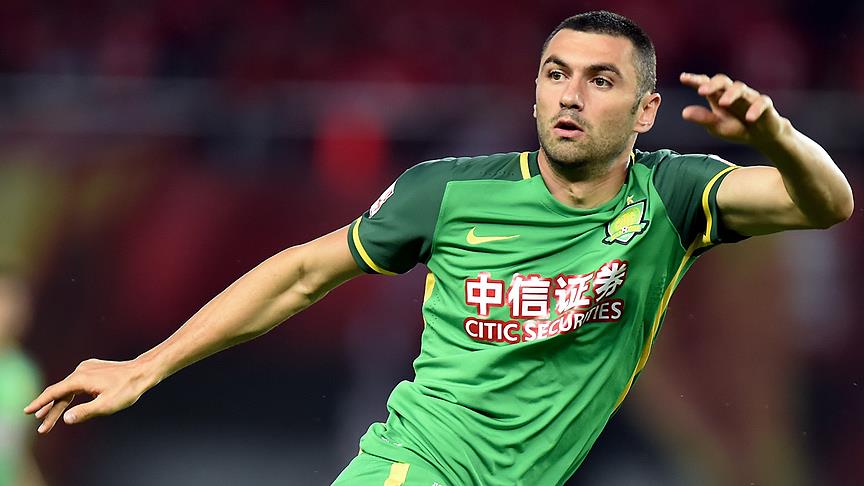 Beijing Guoan'ın Tianjin Teda karşısındaki ilk golü Burak Yılmaz'dan