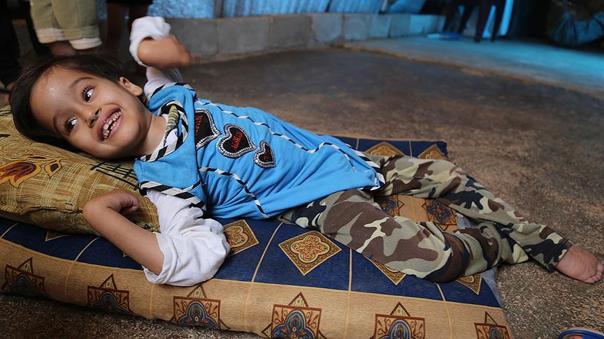 Suriyeli Kevser şifa eli bekliyor