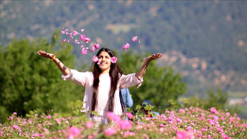 "Aromatik bitkiler" turist çekiyor