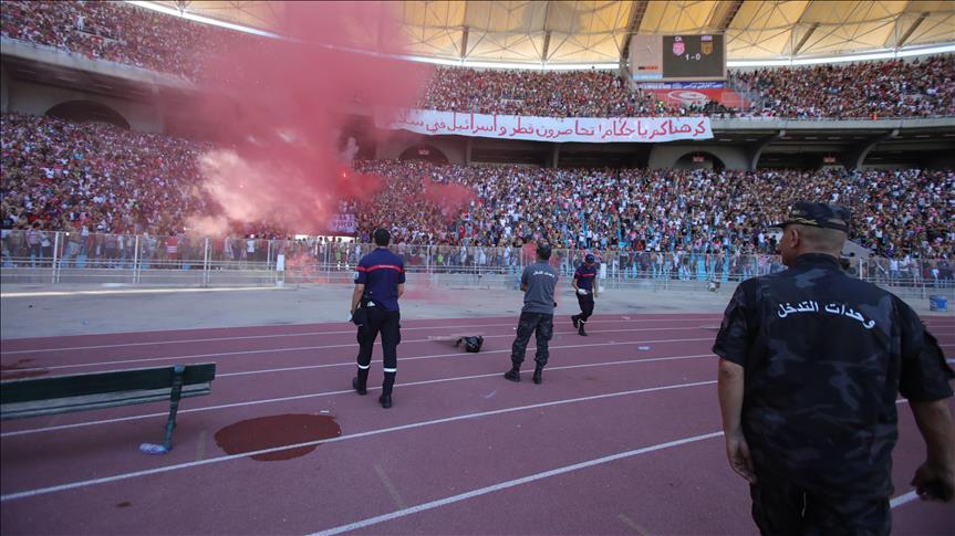 Tunis frees youths who raised pro-Qatar banner at match