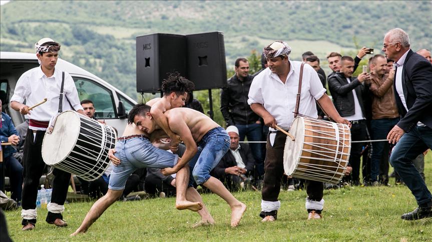 Dragaš: Pehlivani od zaborava čuvaju višestoljetnu tradiciju