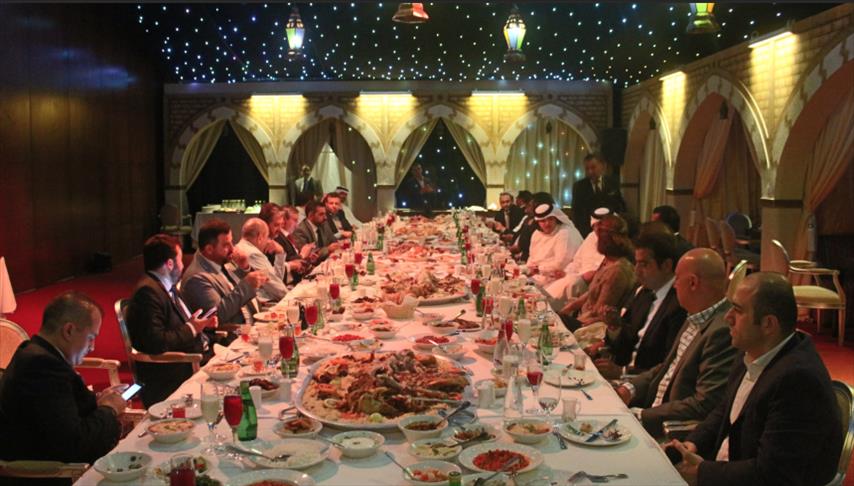 رجال أعمال قطريون وأتراك يبحثون في الدوحة العلاقات التجارية