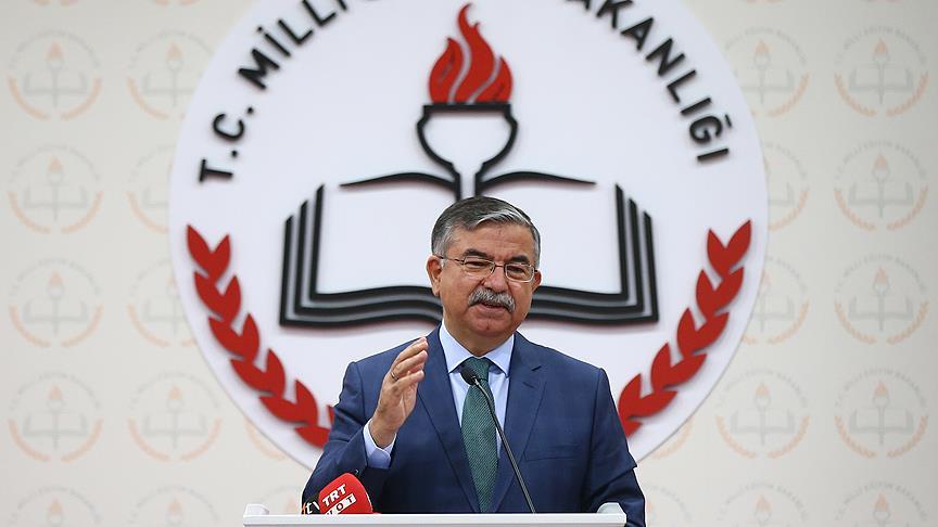 Milli Eğitim Bakanı Yılmaz: Yaklaşık 33 bin öğretmenin ilişiği kesildi