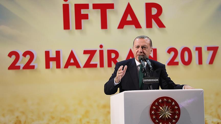 Erdogan: "Nous allons enterrer l'organisation terroriste (PKK) toute entière"