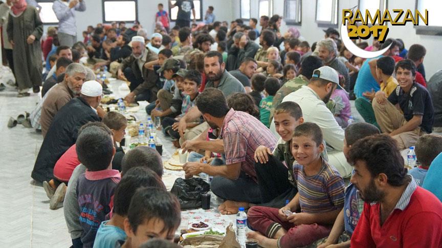 Suriyeliler ramazanda da yalnız bırakılmadı