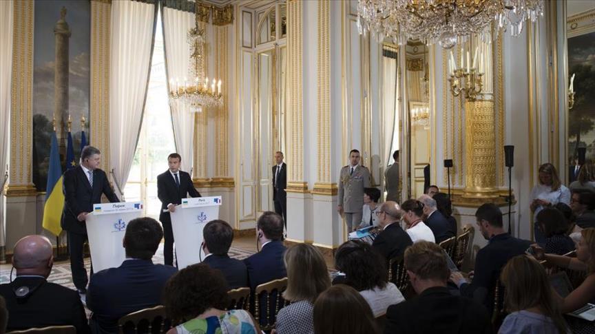 Президент Франции заявил о недопустимости аннексии Крыма
