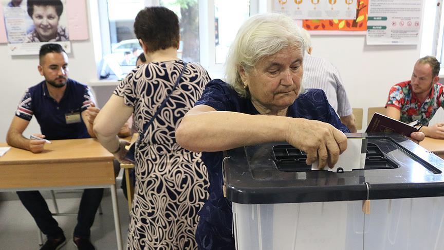 Arnavutluk'ta genel seçimi Rama kazandı