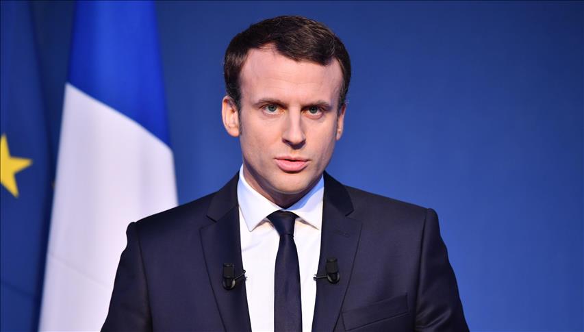 Bouteflika et Macron examinent la Paix dans le Nord du Mali