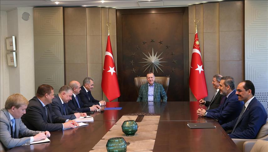 Президент Турции принял главу Минобороны РФ