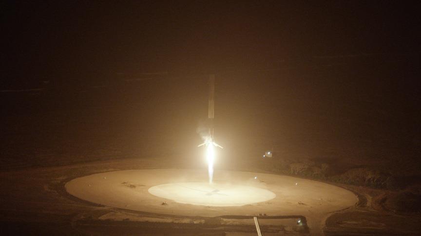 Првата пренаменета капсула на „SpaceX“ се врати на Земјата