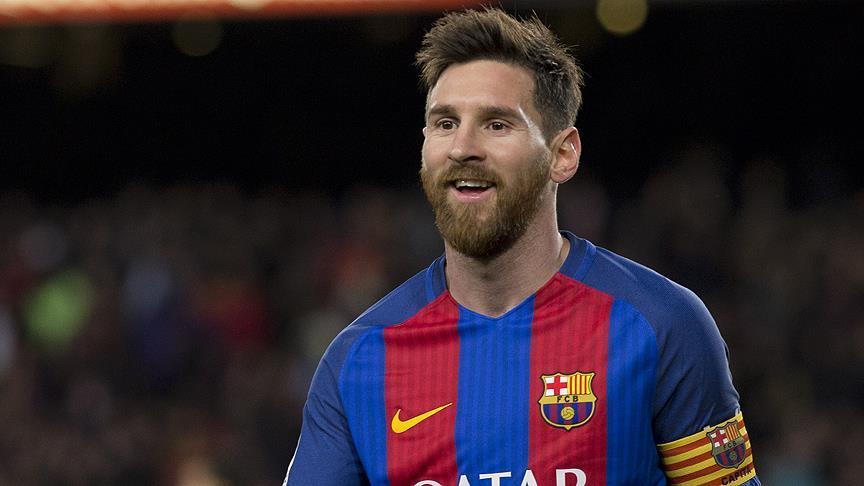 Меси го продолжи договорот со Барселона до јуни 2021 