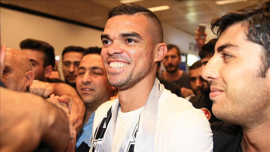 Besiktas signs former Real Madrid defender Pepe