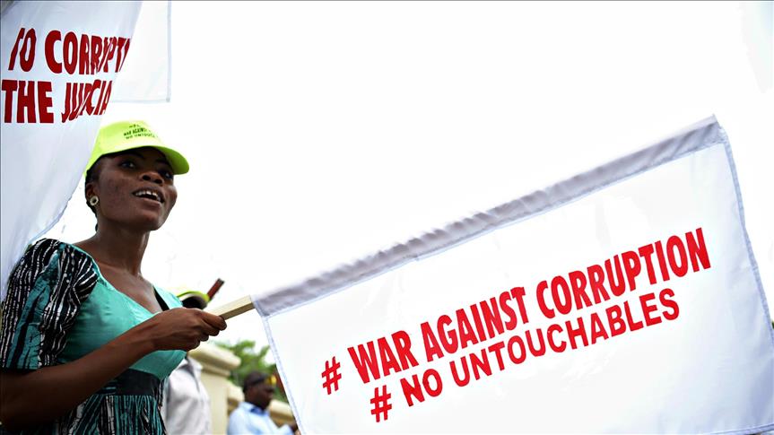 Nigeria: Acting president stands with anti-graft chief