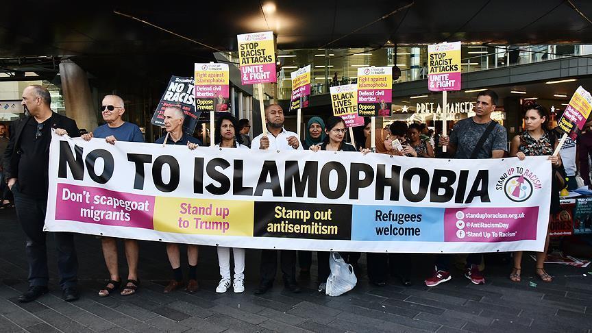 UK: Vigil Held To Protest Islamophobic Attacks