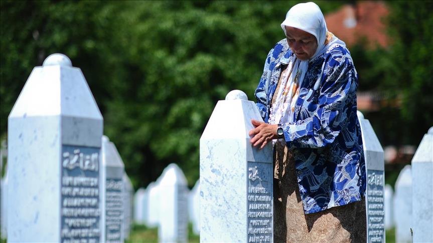 Një delegacion nga Kuvendi i Maqedonisë në përkujtimin në Srebrenicë
