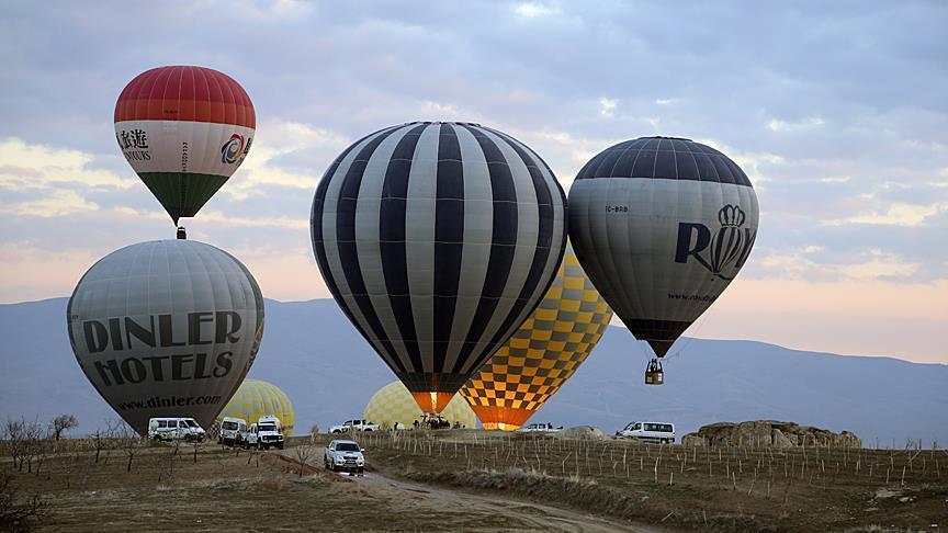 Balon udara tarik wisatawan ke Cappadocia, Turki