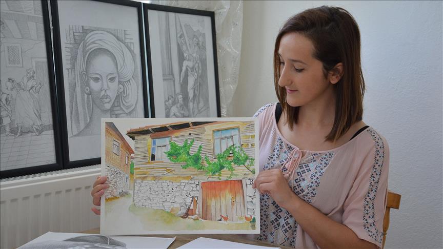 karakalem cizgilerle hayata tutundu