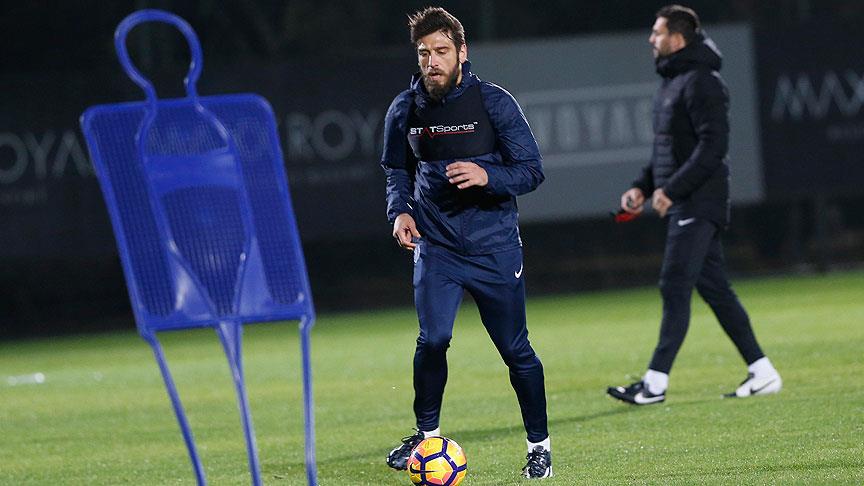 Egemen Korkmaz takımla çalışmalara başladı