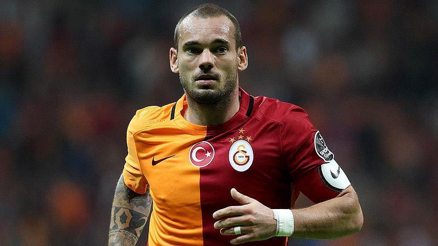 Galatasaray'la Sneijder'in yolları ayrıldı