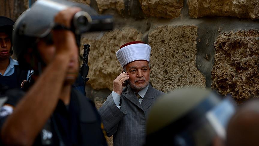 Israeli police detain Jerusalem’s top Muslim cleric