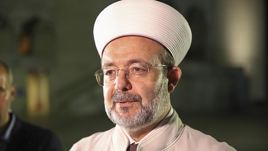 Diyanet İşleri Başkanı Görmez: Salaları, F16 seslerine karşı galip kılan Allah'a hamdolsun 