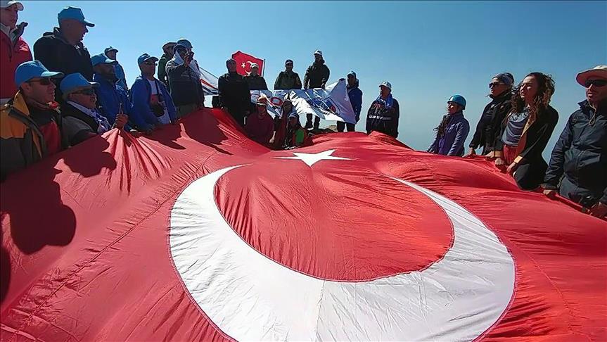 15 Temmuz şehitleri Süphan Dağı'nda anıldı