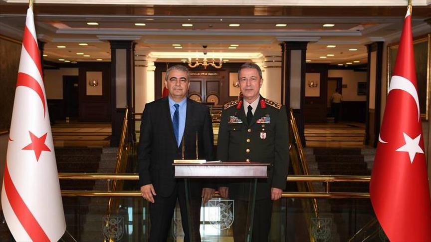دیدار ژنرال خلوصی آکار و سفیر جمهوری ترک قبرس شمالی در آنکار