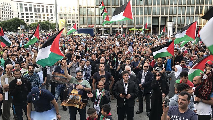 Almanya'da Mescid-i Aksa'ya destek gösterisi