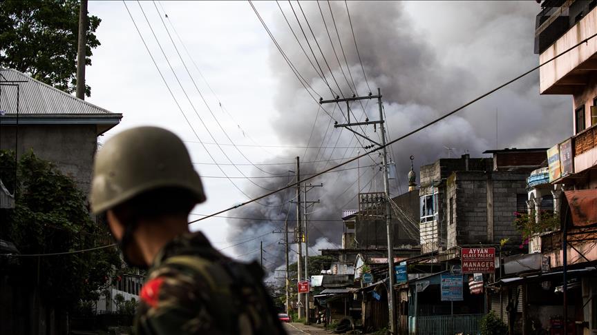 Philippine lawmakers extend martial law in Mindanao