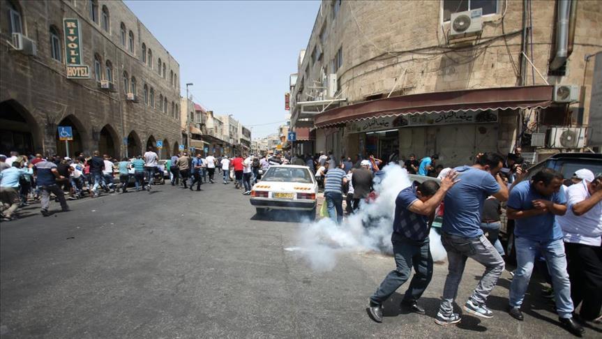 إصابات إثر اعتداء الشرطة الإسرائيلية على معتصمين بمحيط "الأقصى"‎