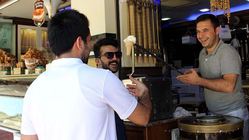 Turistleri şehre çeken lezzet: Maraş dondurması