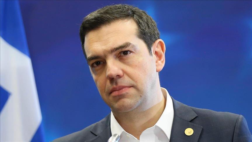 Greek PM offers condolences to quake victims 