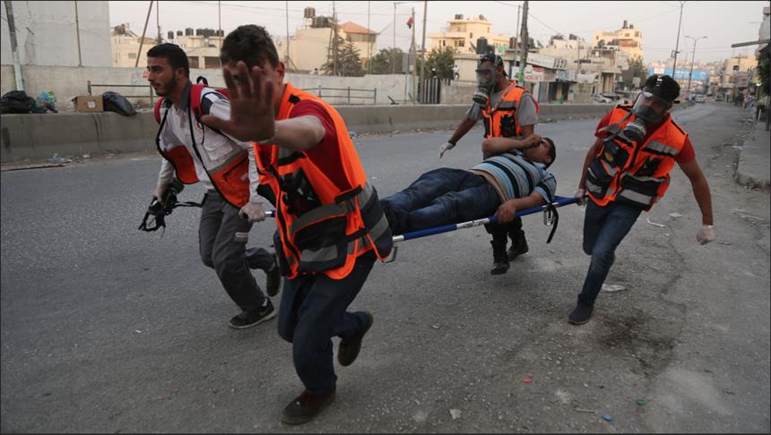 إصابة فلسطينيين خلال مواجهات مع الجيش الإسرائيلي قرب رام الله 