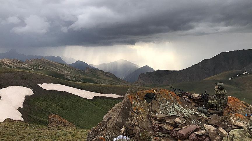Hakkari'deki operasyonda 1 haftada 9 terörist etkisiz hale getirildi