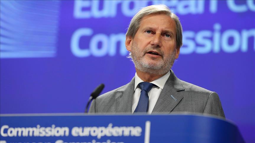 Hahn: Me rëndësi është të mbajmë gjallë dialogun BE-Turqi